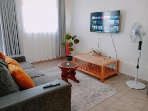 Photo de la galerie de l'établissement Royal Stay, à Kira 31 autres photos