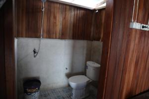 Koupelna v ubytování Saukabu Homestay