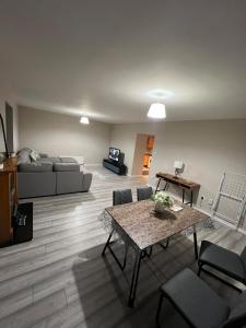 Posezení v ubytování Dublin Airport accommodation entire house + 22 fotografií