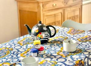 Παροχές για τσάι/καφέ στο Le Petit Chambonnais, confort et calme