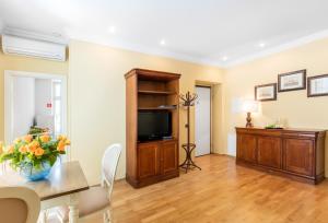 Fotografie z fotogalerie ubytování Residence St. Andrew's Palace ve Varšavě