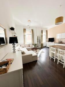 TV a/nebo společenská místnost v ubytování L&O Residence Gold