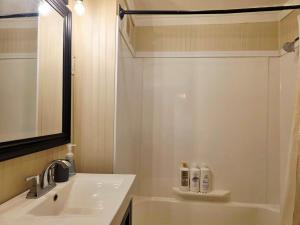 Koupelna v ubytování Gather at the Cape + 25 fotografií