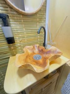 Fotografie z fotogalerie ubytování הקרוואן במושב v destinaci Beʼerotayim