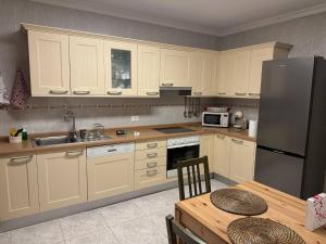 Köök või kööginurk majutusasutuses Cava Suite in Charco San Gins