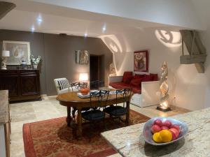 Posezení v ubytování Gîte du Dreuillet Charme & nature en Sologne + 15 fotografií