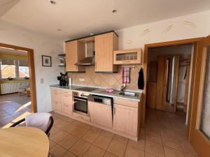 Köök või kööginurk majutusasutuses Haus Njord