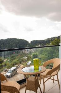 Μπαλκόνι ή βεράντα στο Dharamkot Outlook