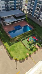 Bazén v ubytování Apartment in Nairobi - Luxury Stay Near JKIA with Pool nebo v jeho okolí