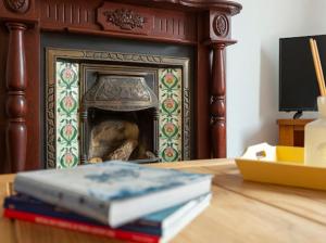 Φωτογραφία από το άλμπουμ του 7 Guests - 6 Bedroom - Free Wi-Fi - NN15 σε Burton Latimer