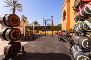 Spordikeskus ja/või sportimisvõimalused majutusasutuses Europe Villa Cortes GL