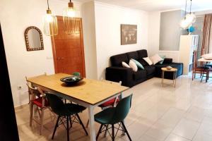 Posezení v ubytování Comfortable Apartment In The Center