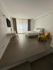 Μια τηλεόραση ή/και κέντρο ψυχαγωγίας στο Bovara 49