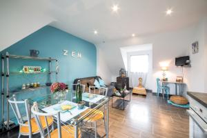 Et tv og/eller underholdning på Au clos du pont, appartement zen