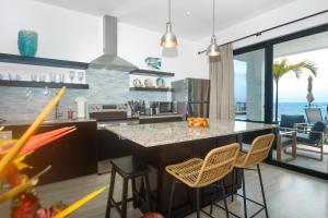 Fotografie z fotogalerie ubytování Seahorse Escape-apartment #2 condo v destinaci West End