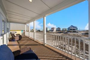 Μπαλκόνι ή βεράντα στο Doodle Dunes by Youngs Suncoast +32 φωτογραφίες