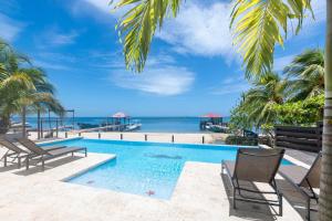 Bazén v ubytování Seahorse Escape-apartment #1 condo nebo v jeho okolí + 21 fotografií