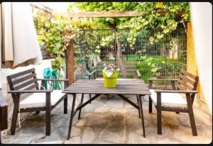 Μπαλκόνι ή βεράντα στο Detached Garden House +2 φωτογραφίες