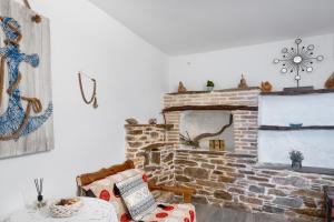 Imagen de la galería de Olga's House kythnos D, en Kithnos 15 fotos más