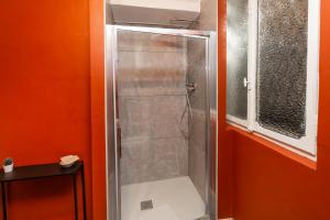 Ένα μπάνιο στο Casa Agnelli eleganza e comfort in zona signorile +14 φωτογραφίες