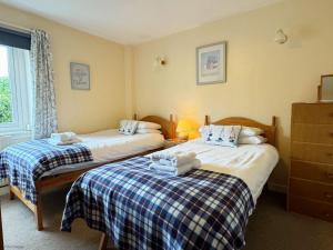 Postel nebo postele na pokoji v ubytování Sea Neuk, 14A Westgate South, Crail, KY10 3RF