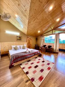 Postel nebo postele na pokoji v ubytování Rustic Roots Home Stay