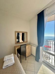 Photo de la galerie de l'établissement Calma Vista Apartments, à Budva 111 autres photos