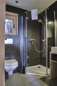 Ένα μπάνιο στο Beautiful luxury Chalet Veyon +51 φωτογραφίες