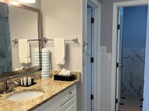 Kuchyň nebo kuchyňský kout v ubytování Bluebeard's Castle Resort + 40 fotografií