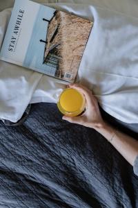 Postel nebo postele na pokoji v ubytování 8 Paddocks Chalet One