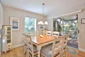 Ảnh trong thư viện ảnh của Tropical Treehouse - By SkyRun Anna Maria ở Anna Maria Island