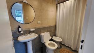 Koupelna v ubytování Departamento en Morón