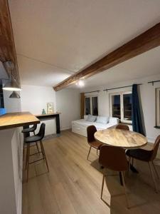 Kuchyň nebo kuchyňský kout v ubytování Nice Flat Grand Place