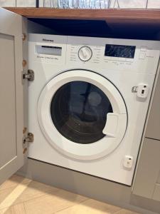 Φωτογραφία από το άλμπουμ του Modern 3 bed house in Dudley σε Tipton