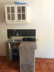 Kuchyň nebo kuchyňský kout v ubytování Hospedaje Maluli 02