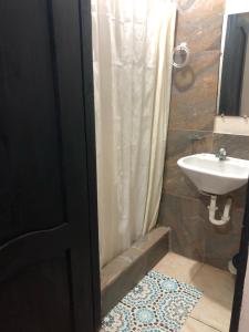 Koupelna v ubytování Hospedaje Maluli 02