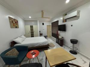 En eller flere senge i et værelse på 1 bedroom apartment