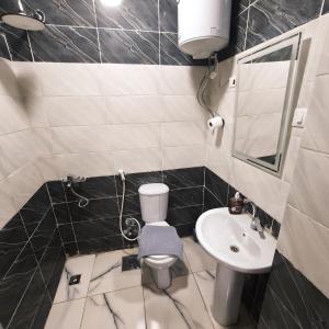 Koupelna v ubytování Pyramids Comfort Stay