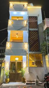 Το κτήριο όπου στεγάζεται  ο ξενώνας