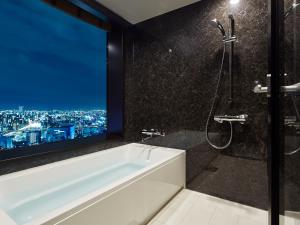 Ένα μπάνιο στο Mitsui Garden Hotel Nagoya Premier +52 φωτογραφίες