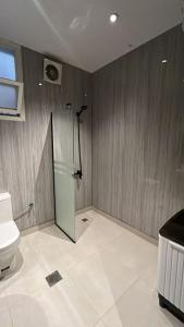 Koupelna v ubytování نزل الدار للغرف الفاخره