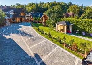 Το κτήριο όπου στεγάζεται  το διαμέρισμα