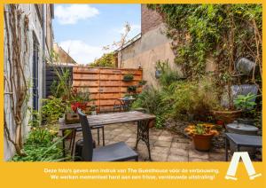 Κήπος έξω από το The Guesthouse