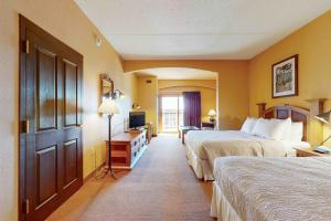 Postel nebo postele na pokoji v ubytování Chula Vista Resort 2224