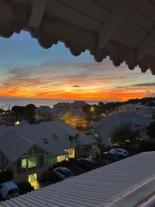 Fotografie z fotogalerie ubytování Logement vue mer à 2 min de la plage v destinaci Gourbeyre