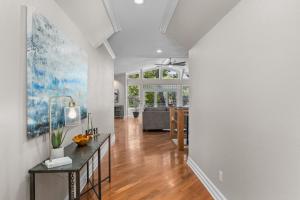 Kuchyň nebo kuchyňský kout v ubytování Kahokee Trail Lodge-Pedal Boat, and Nearby Restos + 61 fotografií