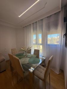 Posezení v ubytování Apartamento Aura céntrico junto a feria