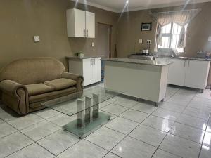 Η κουζίνα ή μικρή κουζίνα στο Lamont-Villa