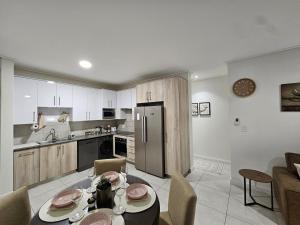 Η κουζίνα ή μικρή κουζίνα στο Costa Bella +7 φωτογραφίες