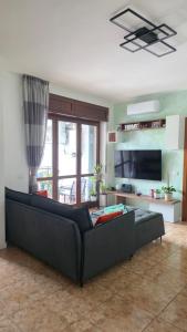 Μια τηλεόραση ή/και κέντρο ψυχαγωγίας στο Di Gioia Home